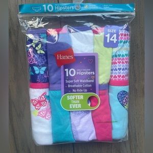 Hanes Girls’ Tagless Hipster Underwear 10/pk
